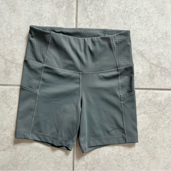 Women’s Brooks Running Short Tight 5” - Picture 1 of 8